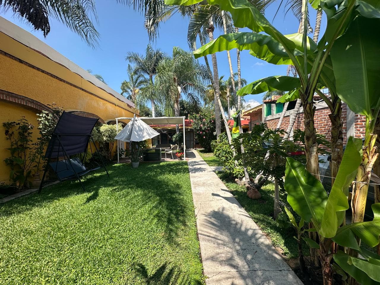 Rudy and Magda's Care Home — San Antonio tlayacapan (Chapala), Jalisco